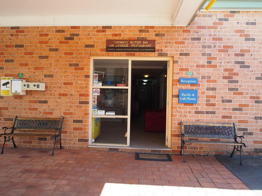 Golf Place Inn Wollongong Primbee Экстерьер фото