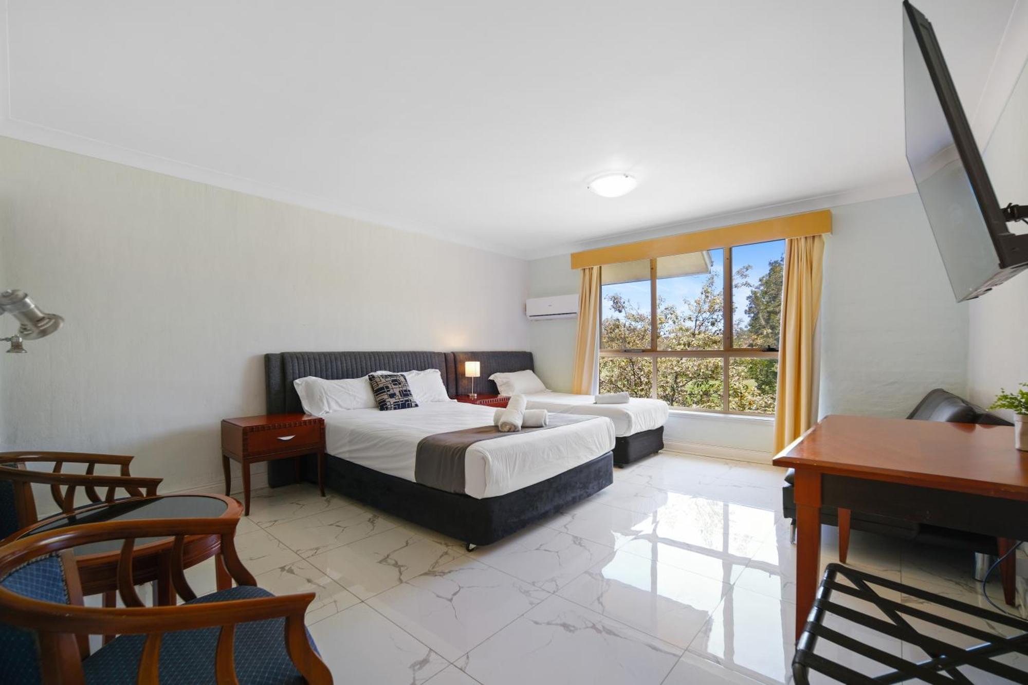 Golf Place Inn Wollongong Primbee Экстерьер фото